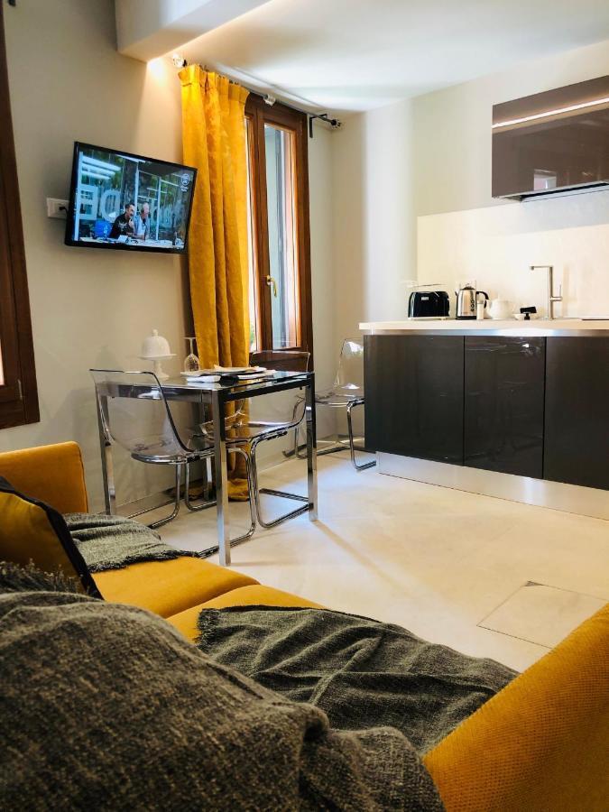 Suite Dream On The River เวนิส ภายนอก รูปภาพ